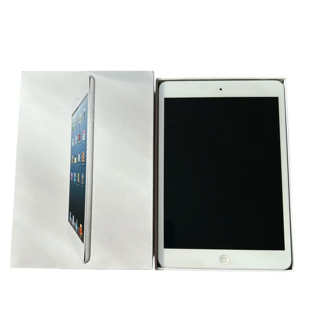 APPLE | The iPad Mini (WiFi Only) - MD532LL/A - 32GB‎ - Silver - Original Box